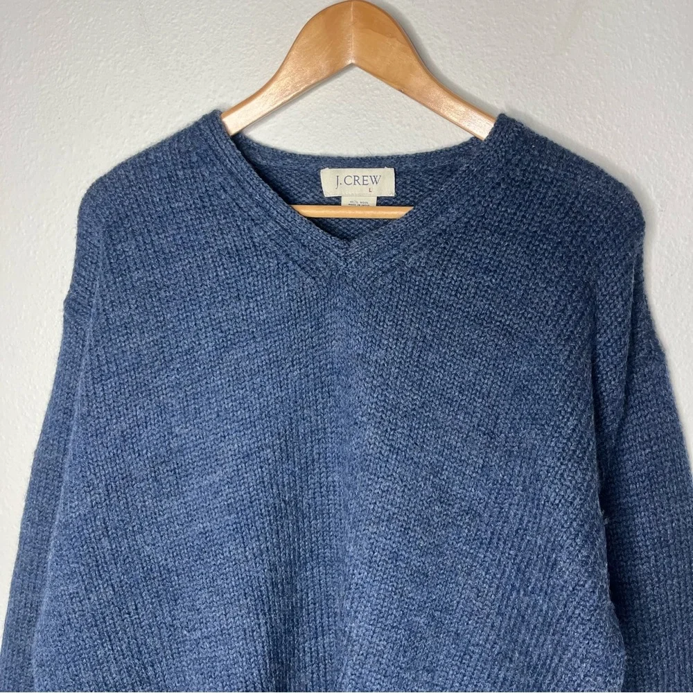 Vintage J Crew Men’s Blue V Neck Oversized Wool Knit Sweater Fisherman